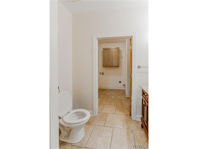Waterfront living w/game-day convenience, 4-bdrm lk hs retreat - photo 42