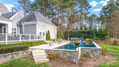 Gorgeous custom home loaded with luxury upgrades and exceptional - photo 9