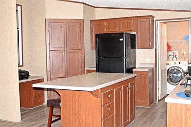 Additional listing photo 4