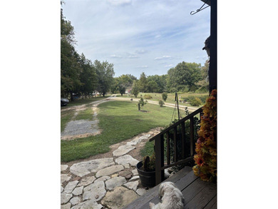 If you're looking for your own Little Gatlinburg, here it is! - photo 10