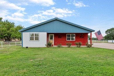 (private lake, pond, creek) Home For Sale in Pryor Oklahoma