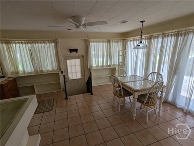 3 BEDROOM, 3 BATH LAKEFRONT HOME WITH DETACHED WORKSHOP/OFFICE - photo 9