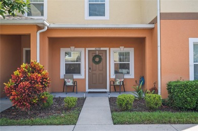 (private lake, pond, creek) Townhome/Townhouse For Sale in Lakeland Florida