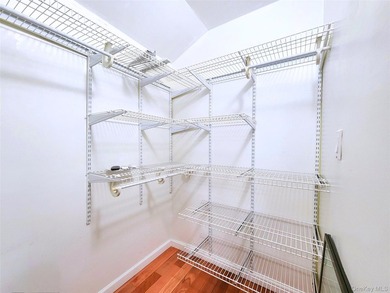 Spacious Updated Condo in a Convenient Prime Location in - photo 13