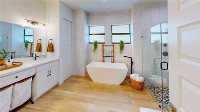 Experience luxury living in this stunning 5-bedroom, 4-bath - photo 38