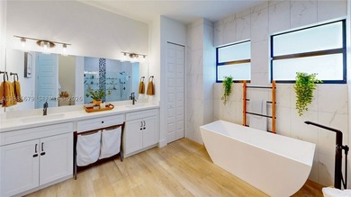 Experience luxury living in this stunning 5-bedroom, 4-bath - photo 40