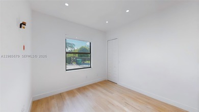 Experience luxury living in this stunning 5-bedroom, 4-bath - photo 50
