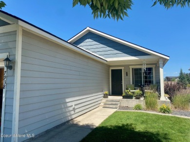 Lake Home For Sale in Rathdrum, Idaho