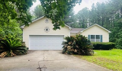 Welcome to 202 Landing Lane! Nestled on a private wooded lot - photo 1