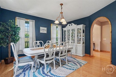 Welcome to 720 Old Dixie Hwy S, a stunning 5,847 sq ft rustic - photo 10