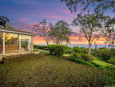 A rare opportunity to acquire a historic Honolulu estate. Built - photo 11