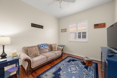 Welcome to this beautifully maintained single-family home - photo 5
