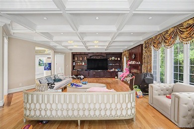 Experience refined luxury in this extraordinary custom lakefront - photo 12