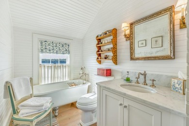 Rocky Island blends classic Cape charm with contemporary style - photo 17