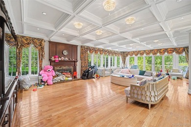 Experience refined luxury in this extraordinary custom lakefront - photo 18