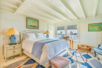 Rocky Island blends classic Cape charm with contemporary style - photo 19