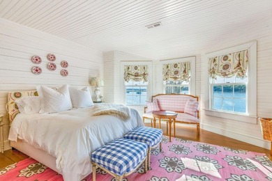 Rocky Island blends classic Cape charm with contemporary style - photo 20
