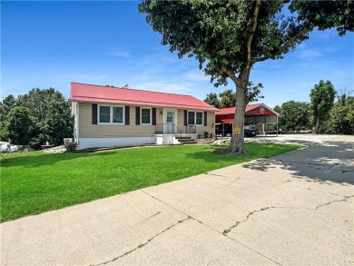 Lake Home For Sale in Warsaw, Missouri