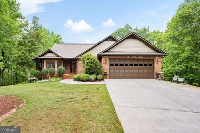 Hidden Gem! This Custom Built, 1 Owner Cartersville Ranch is - photo 2
