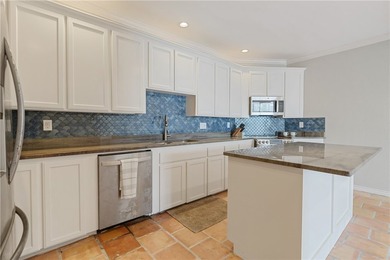 Experience the Best of Condo Living in Downtown Corpus Christi! - photo 3