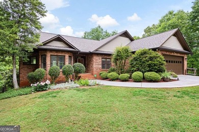 Hidden Gem! This Custom Built, 1 Owner Cartersville Ranch is - photo 3