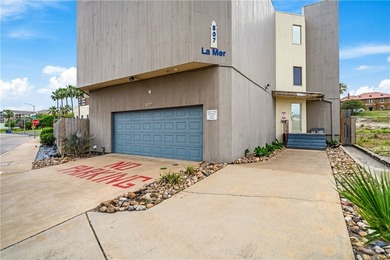 Experience the Best of Condo Living in Downtown Corpus Christi! - photo 5