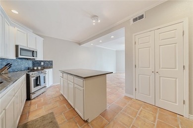 Experience the Best of Condo Living in Downtown Corpus Christi! - photo 10