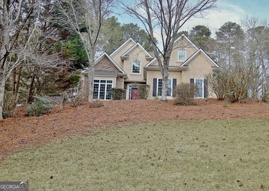 Lake Home Sale Pending in Peachtree City, Georgia