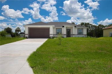 Lehigh Acres Area Home For Sale in Lehigh Acres Florida