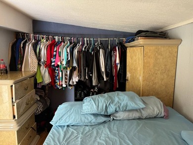 This Spacious 2 Bedroom, 1 Bath Home is located in Holiday - photo 21