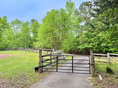 Additional listing photo 1