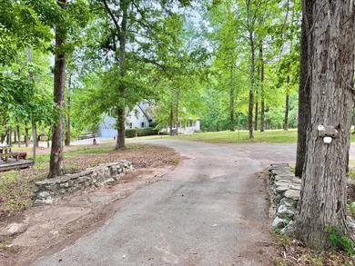 Additional listing photo 2