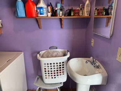 This Spacious 2 Bedroom, 1 Bath Home is located in Holiday - photo 25