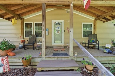 PRICE IMPROVEMENT!!! Welcome to 102 Allen's Alley, a private - photo 3