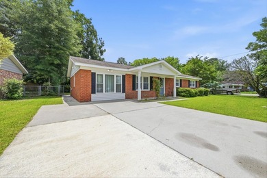 Welcome home to this beautifully updated 3-bedroom, 2-bath brick - photo 41