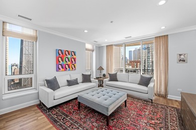 Stunning 3-bedroom, 2.1-bathroom corner residence at the - photo 3