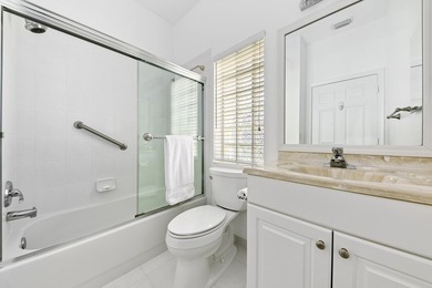 Beautifully UPDATED Move in Ready, One Story, Single Family Home - photo 16