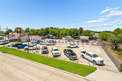 Prime commercial opportunity in the heart of Slidell! Located at - photo 2