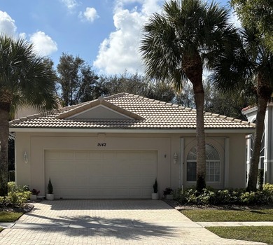Beautifully UPDATED Move in Ready, One Story, Single Family Home - photo 22