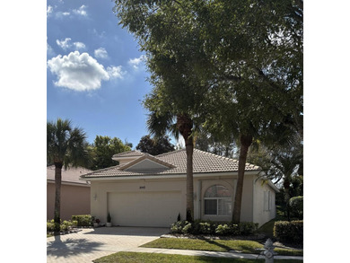 Beautifully UPDATED Move in Ready, One Story, Single Family Home - photo 24