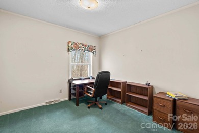 Welcome to this beautiful home in the sought-after Corbin Hills - photo 31