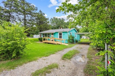Lake Home For Sale in Pottsboro, Texas