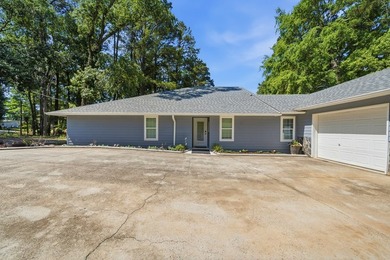 Don't miss this great opportunity to be on Lake Sinclair, close - photo 6