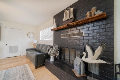 Fully Remodeled Lakefront Home with Sweeping Views of Lake O' - photo 9
