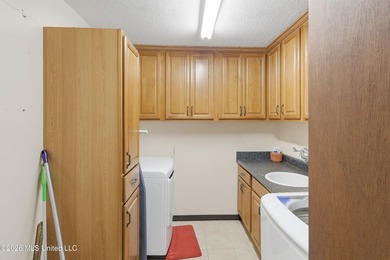 Welcome home to this spacious 4-bedroom, 2.5-bath ranch-style - photo 10