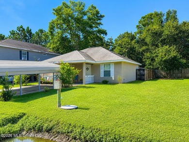 Affordable, Move-In Ready & Full of Charm! Looking for an - photo 3
