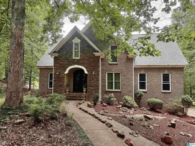 (private lake, pond, coastal) Home For Sale in Chelsea Alabama