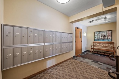 SELLER WILL PAY ONE FULL YEAR OF HOA FEES! Welcome to this - photo 5