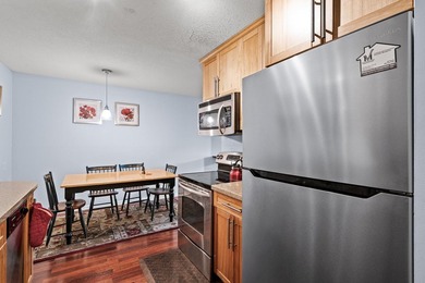 SELLER WILL PAY ONE FULL YEAR OF HOA FEES! Welcome to this - photo 9