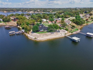 Lake Home For Sale in Lake Bridgeport, Texas